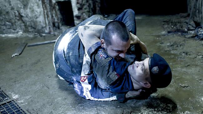 © ORF/Hans Leitner CopStories: Michael Steinocher (Sylvester Thaler), Flurin Hofstetter (Damir Jankovic)