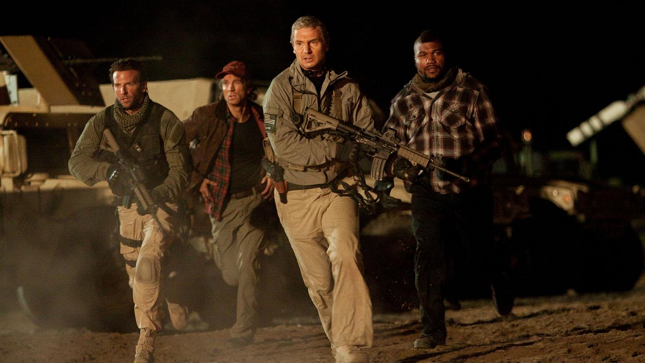 Im Bild: Bradley Cooper (Templeton 'Face' Peck), Sharlto Copley (H.M. Murdock), Liam Neeson (Col. John 'Hannibal' Smith), Quinton 'Rampage' Jackson (B.A. Baracus).