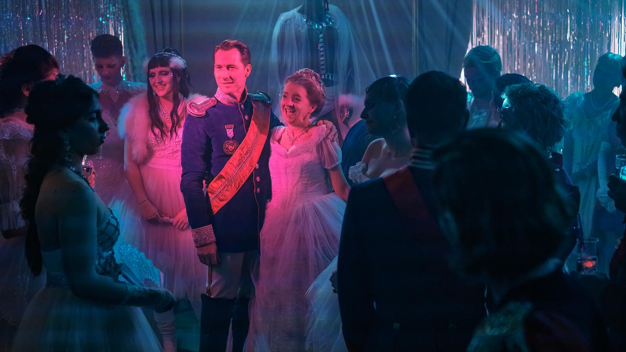 © ORF/Mona Film/Philipp Brozsek David Rott (Wolfgang Gansmeir), Anna Böttcher (Gerlinde Wimmer)