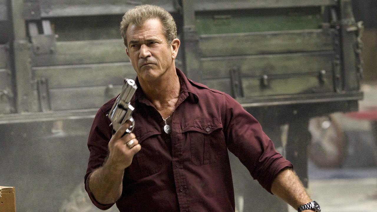 Mel Gibson (Conrad Stonebanks)