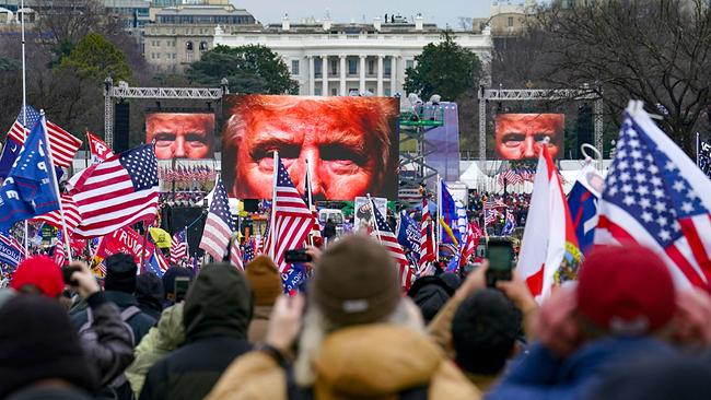 Tausende Anhänger von Donald Trump stürmten am 6. Januar 2021 das Kapitol in Washington.