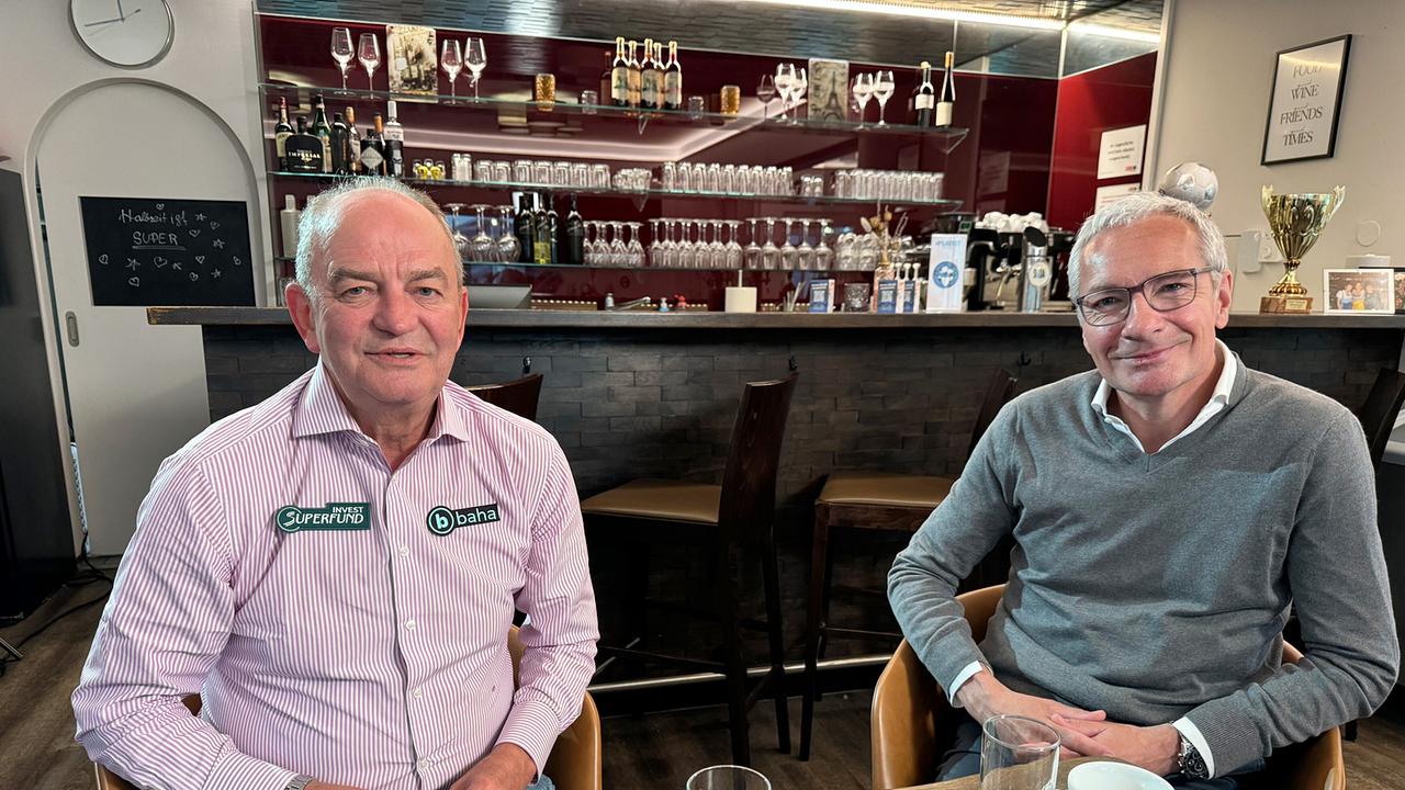 © ORF/DEGN-Film Herbert Prohaska beim Interview mit Rainer Pariasek