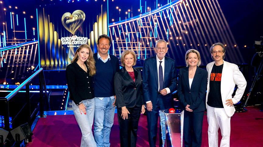 Großes Stage Opening: Bundespräsident Van der Bellen eröffnete Bühne für den Eurovision Song Contest 2026