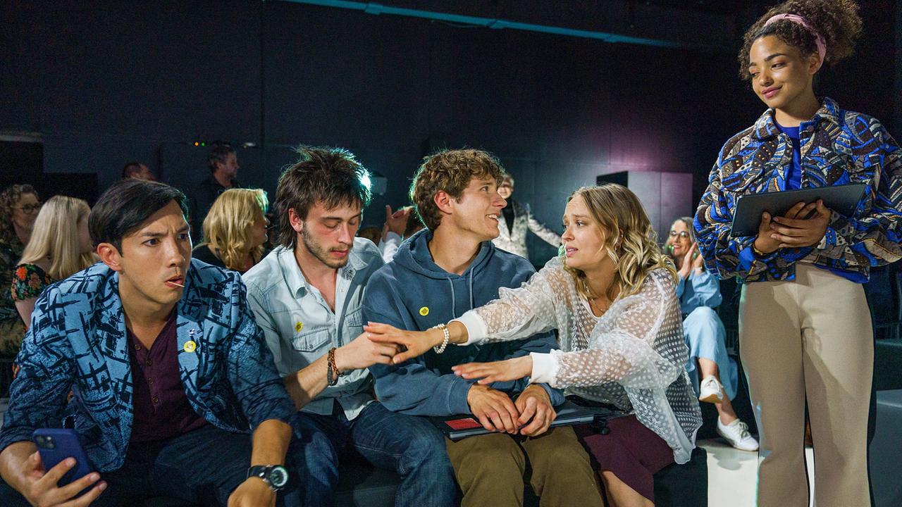 "Heribert": Maximilian Lim (Han), Philipp Doboczky (Grilli), Benedikt Kalcher (Heribert), Caro Cult (Luna), Safira Robens (Franzi)