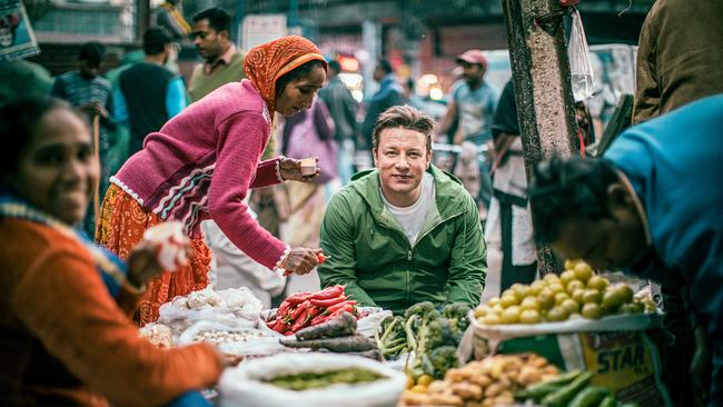 Im Bild: Jamie Oliver in Chandni Chowk, Delhi, Indien.