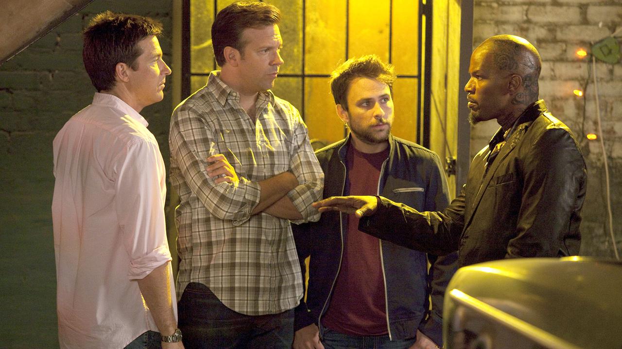 Jason Bateman (Nick Hendricks), Jason Sudeikis (Kurt Buckman), Charlie Day (Dale Arbus), Jamie Foxx (Dean 'MF' Jones)