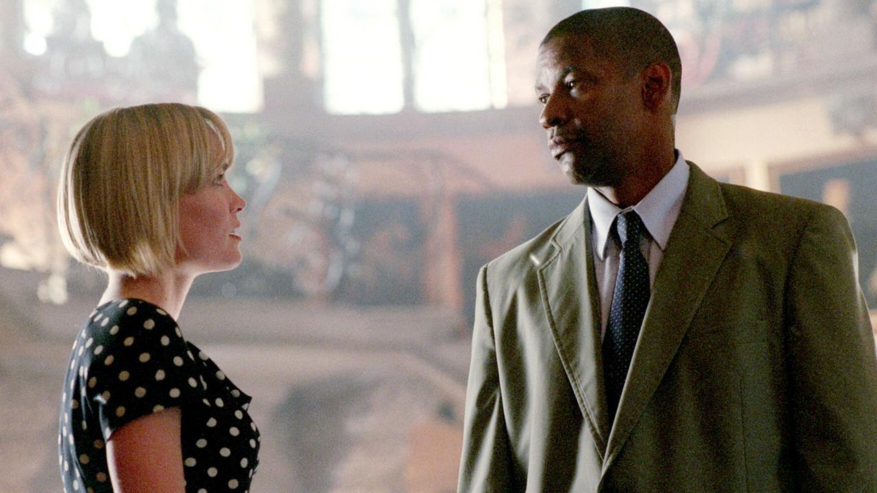 Radha Mitchell (Lisa), Denzel Washington (Creasy)