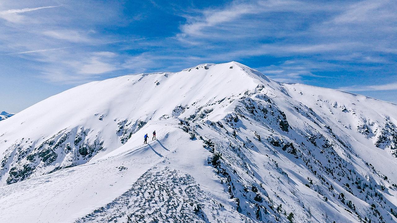 "Marco Schwarz ComeBLACK": Marco geht eine Skitour auf der Turracher Höhe in Kärnten