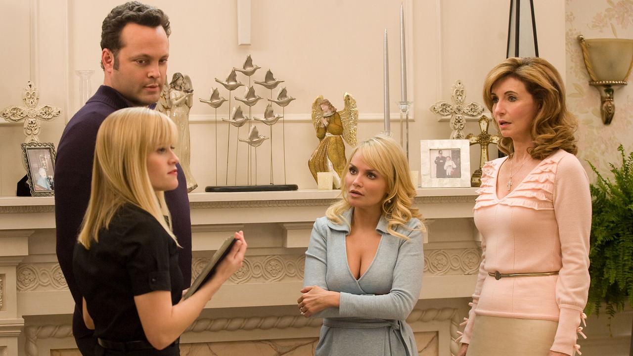 Im Bild: Vince Vaughn (Brad), Reese Witherspoon (Kate), Kristin Chenoweth (Kates Schwester Courtney), Mary Steenburgen (Kates Mutter).