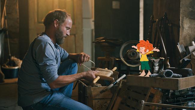 Florian und Pumuckl entrümpeln.