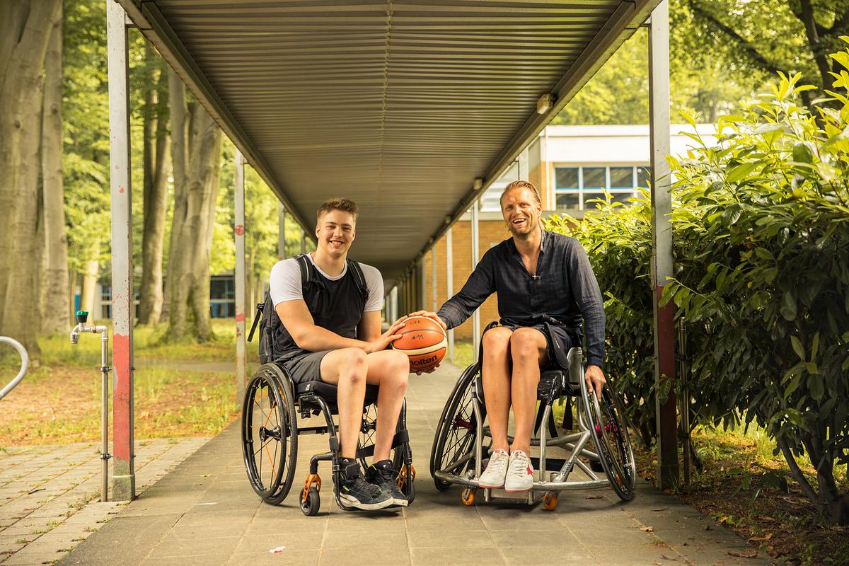 Im Bild: Alexander Budde und Julius Brink.