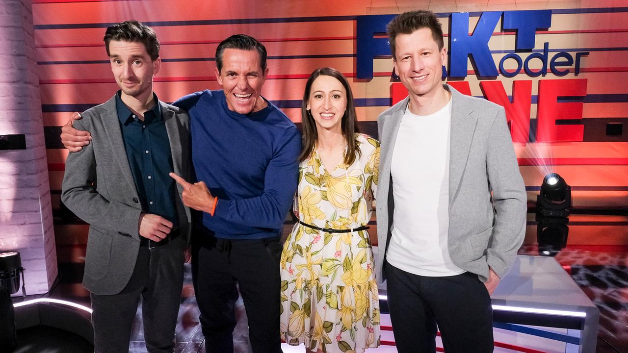 © ORF/Hans Leitner "Fakt oder Fake": Clemens Maria Schreiner, Philipp Jelinek, Lydia Prenner-Kasper, Hannes Reichelt