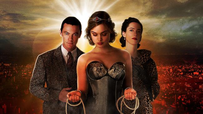 Luke Evans (Dr. William Moulton Marston), Bella Heathcote (Olive Byrne), Rebecca Hall (Elizabeth Marston)