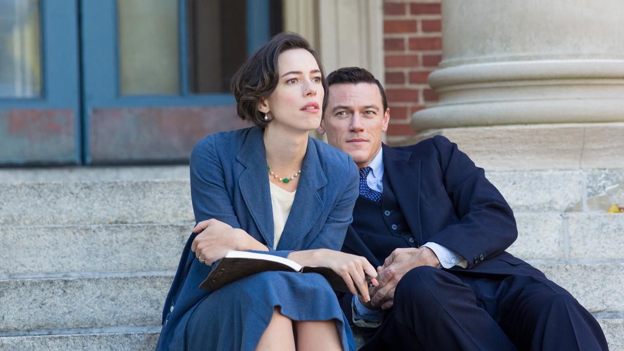 Rebecca Hall (Elizabeth Marston), Luke Evans (Dr. William Moulton Marston)