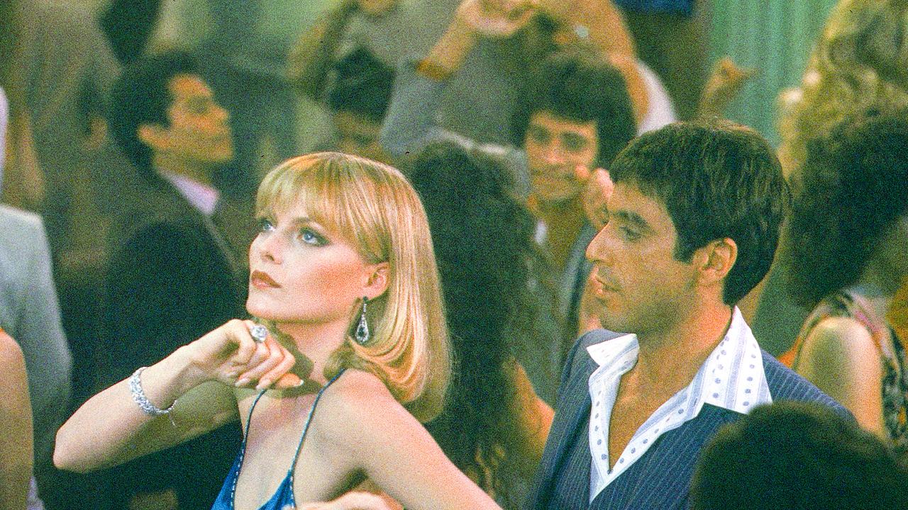 Im Bild: Michelle Pfeiffer (Elvira), Al Pacino (Tony Montana).