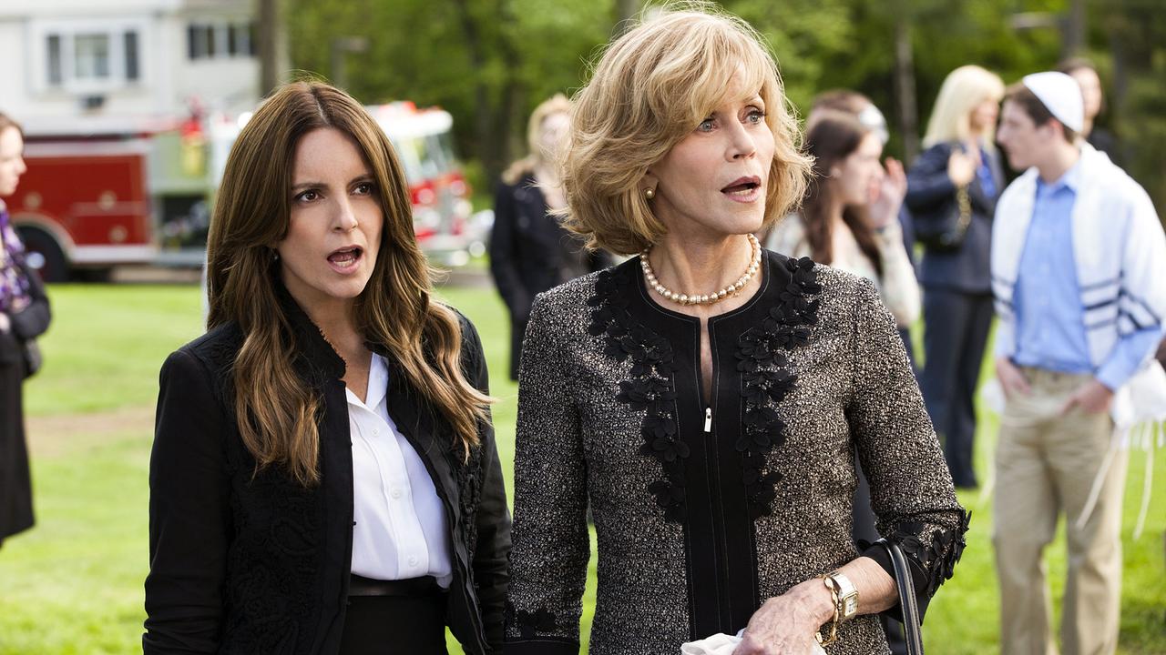 Tina Fey (Wendy Altman), Jane Fonda (Hillary Altman)