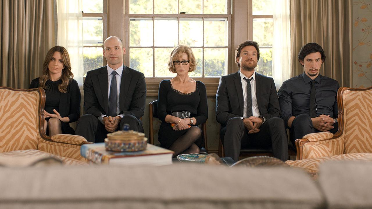 Im Bild: Tina Fey (Wendy Altman), Corey Stoll (Paul Altman), Jane Fonda (Hillary Altman), Jason Bateman (Judd Altman), Adam Driver (Phillip Altman).