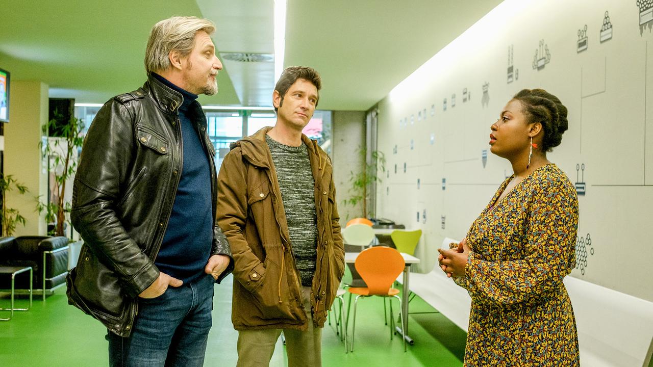 "Soko Donau - Ewiges Leben": Stefan Jürgens (Carl Ribarski), Andreas Kiendl (Klaus Lechner), Christine Grant (Kira Kudenko)