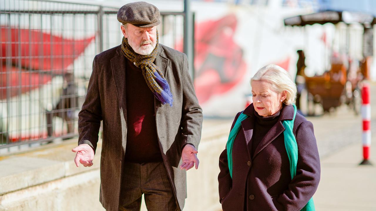 "Soko Donau - Mein Essen mit Erik": Brigitte Kren (Henriette Wolf), Wolfgang Häntsch (Kurt Maurer)