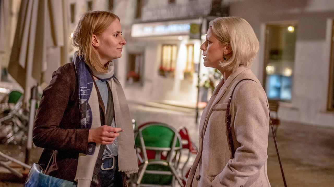 "Soko Kitzbühel - Ein neues Leben": Cornelia Ivancan (Jana Pisati), Caroline Hochfeiner (Marlene Neundorfer)