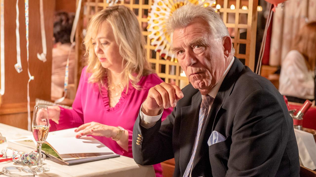 "Soko Kitzbühel - Worst Case Scenario": Pamela Knaack (Carolin Schönberg), Heinz Marecek (Hannes Kofler)