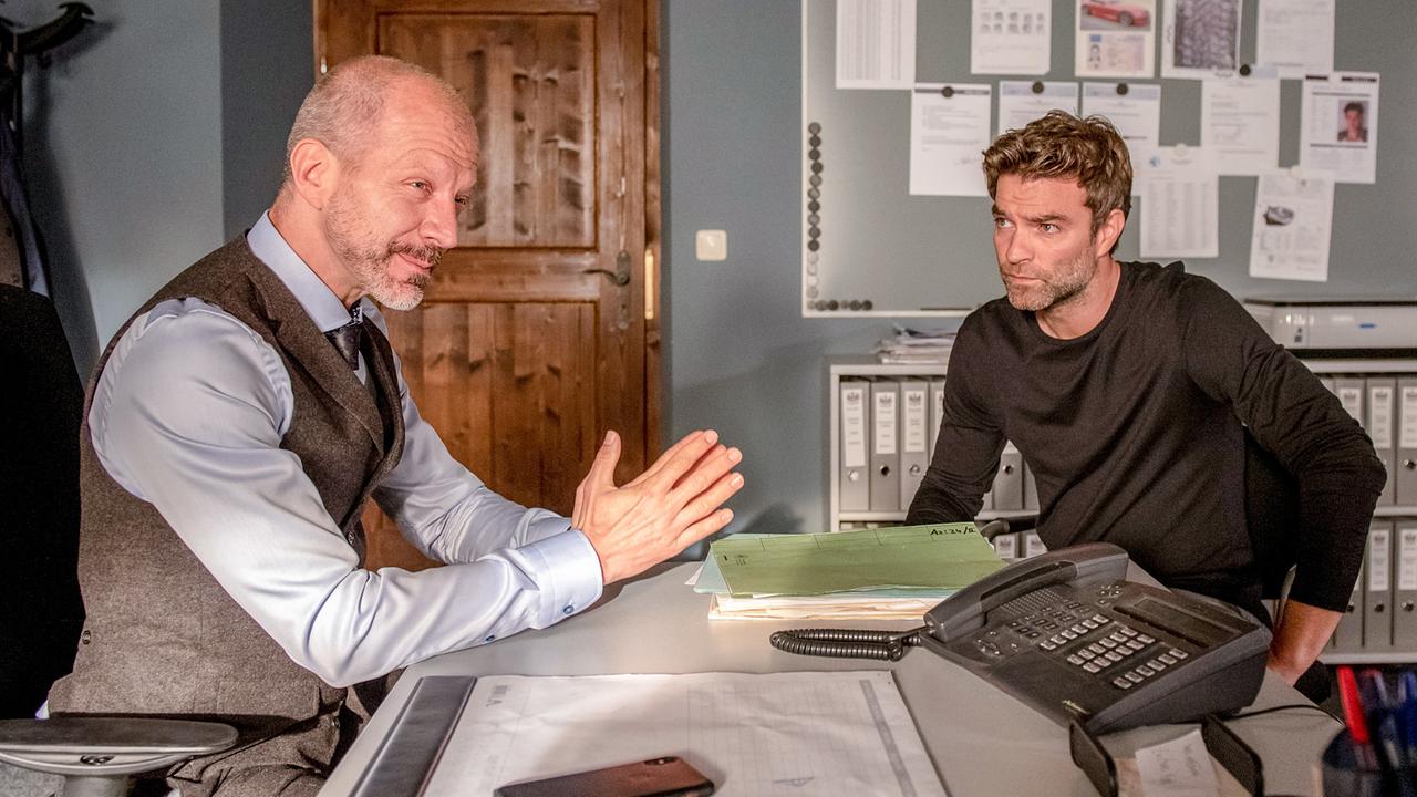 "Soko Kitzbühel - Worst Case Scenario": Simon Hatzl (Major Schneider), Jakob Seeböck (Lukas Roither)