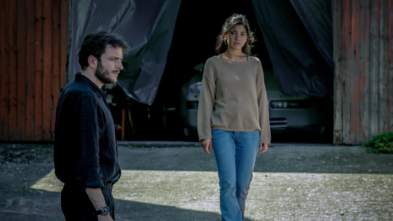 "Soko Linz - Der Linz Ripper": Tommy Schwimmer (Patrick Hauser), Isabella Campestrini (Anna Pierer)