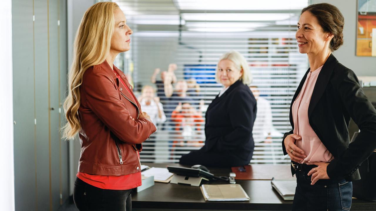 " Soko Donau – Die Interne": Lilian Klebow (Penny Lanz), Brigitte Kren (Henriette Wolf), Daniela Kong (Lisa Eggert)