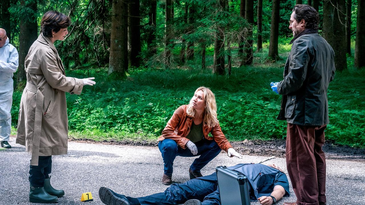 "Soko Linz – Good Cop – Bad Cop": Katharina Stemberger (Joe Haizinger), Angelika Niedetzky (Biggi Obergschwendter), Alexander Pschill (Richie Vitek)