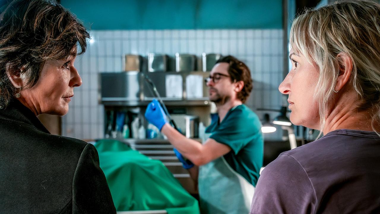 "Soko Linz – ACAB": Katharina Stemberger (Joe Haizinger), Alexander Pschill (Richie Vitek), Angelika Niedetzky (Biggi Obergschwendter)