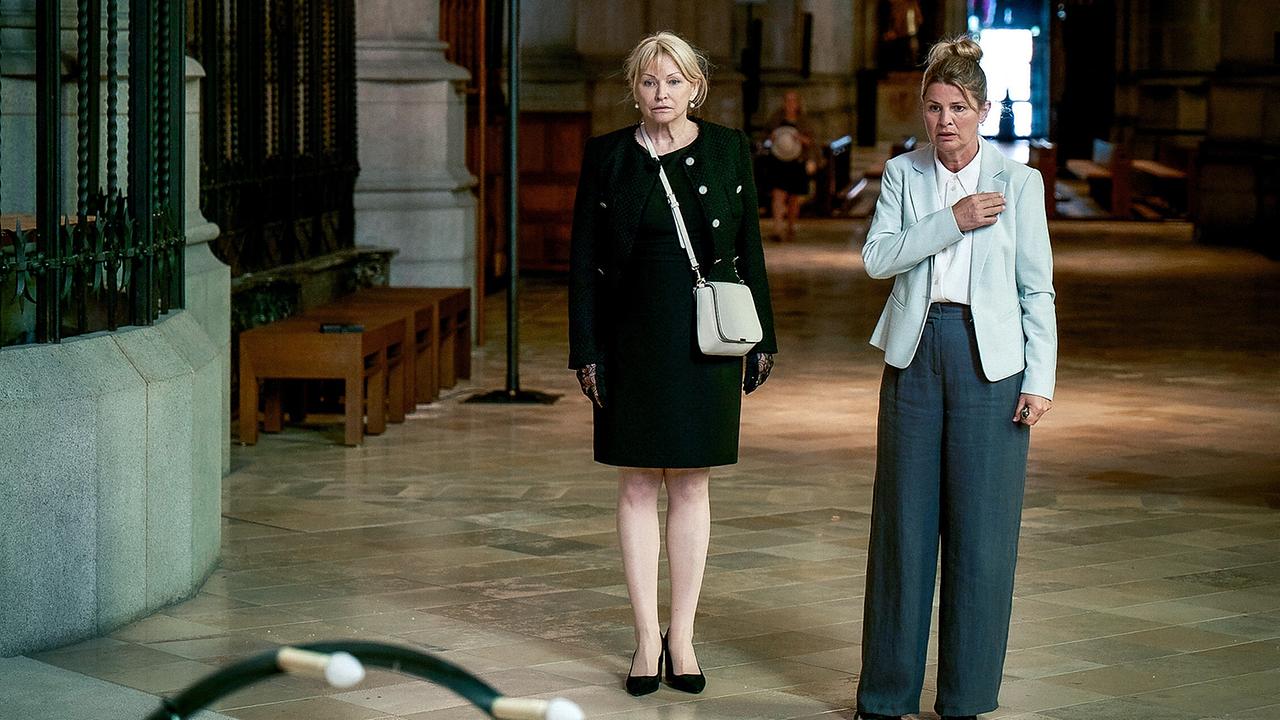 "Soko Linz – Die letzte Ruhe": Grazyna Dylag (Judith Ohmayer), Doris Hindinger (Maria Völck)
