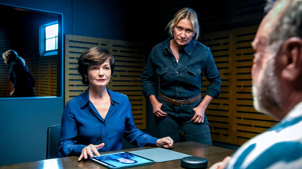 "Soko Linz – Flieger, grüß mir die Sonne": Katharina Stemberger (Joe Haizinger), Angelika Niedetzky (Biggi Obergschwendter), Reinhard Nowak (Leo Ohswald)