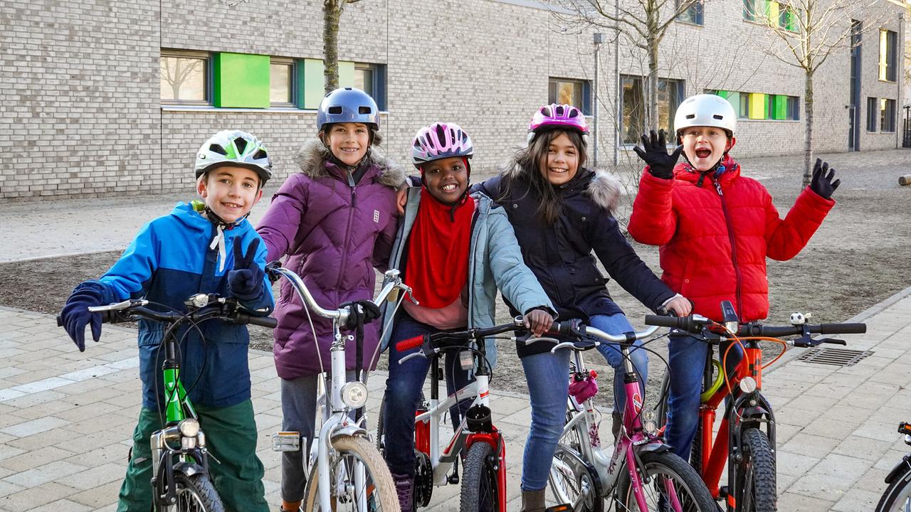 Streit ums Fahrrad - Wem gehört die Straße?