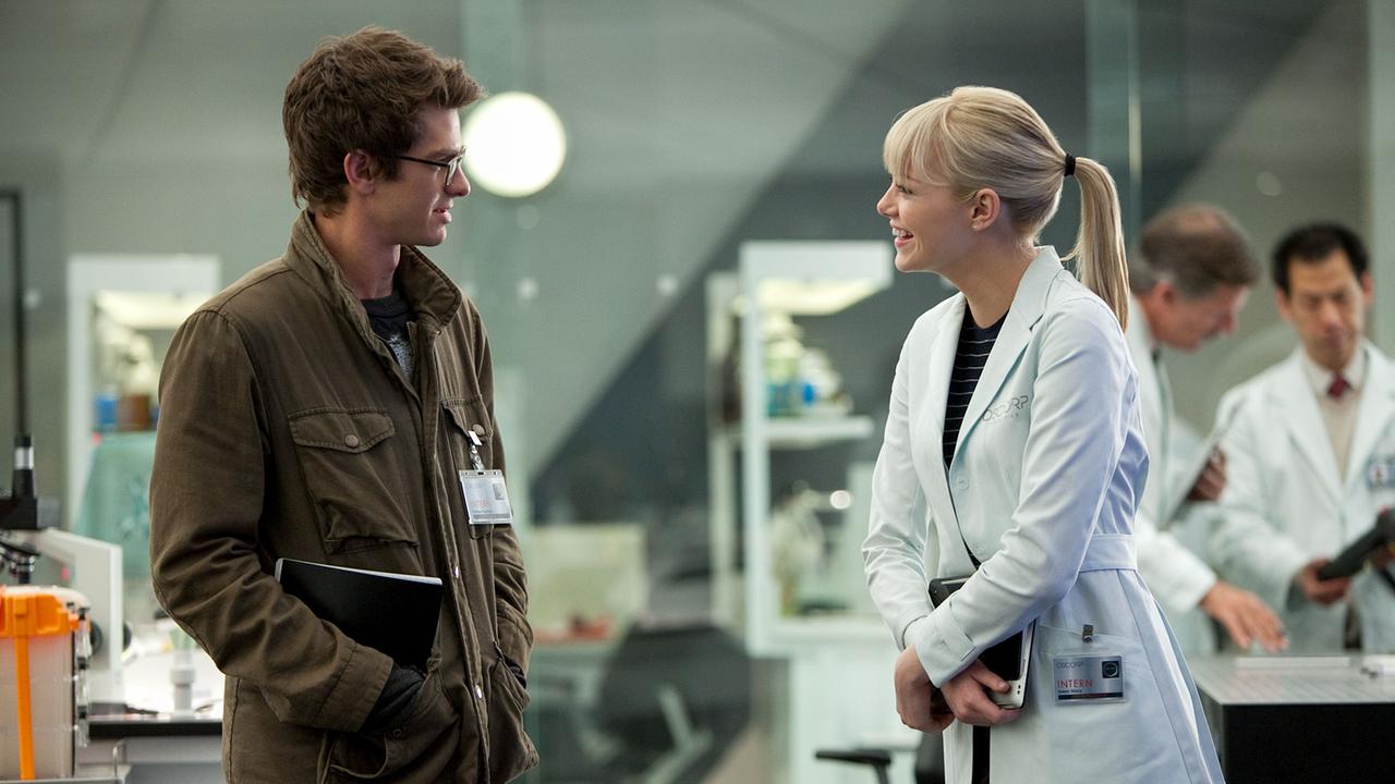 Im Bild: Andrew Garfield (Peter Parker / Spider-Man), Emma Stone (Gwen Stacy).