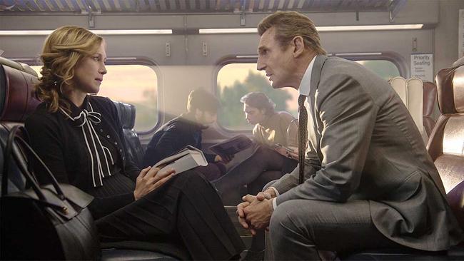 Im Bild: Vera Farmiga (Joanna), Liam Neeson (Michael MacCauley).