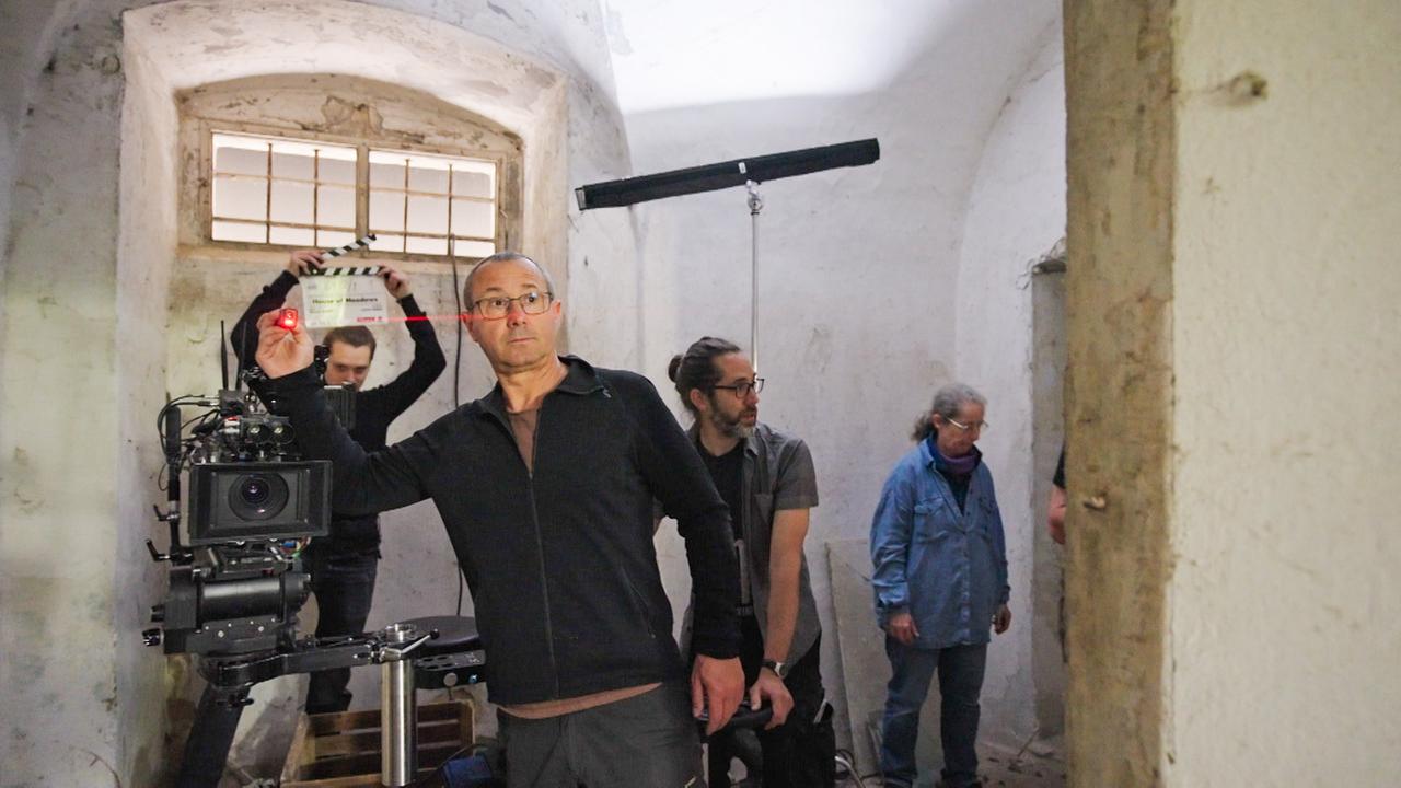 "Trailer.AT: Folge 4": Dreharbeiten zu "Das Auenhaus"