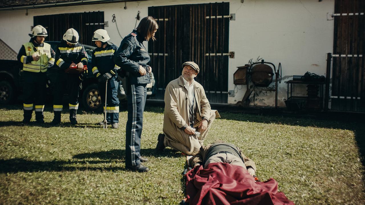 "Uhudler Verschwörung – Ein Stinatz Krimi": Hannah Darabos (Polizistin Kampitsch), Thomas Stipsits (Sifkovits)