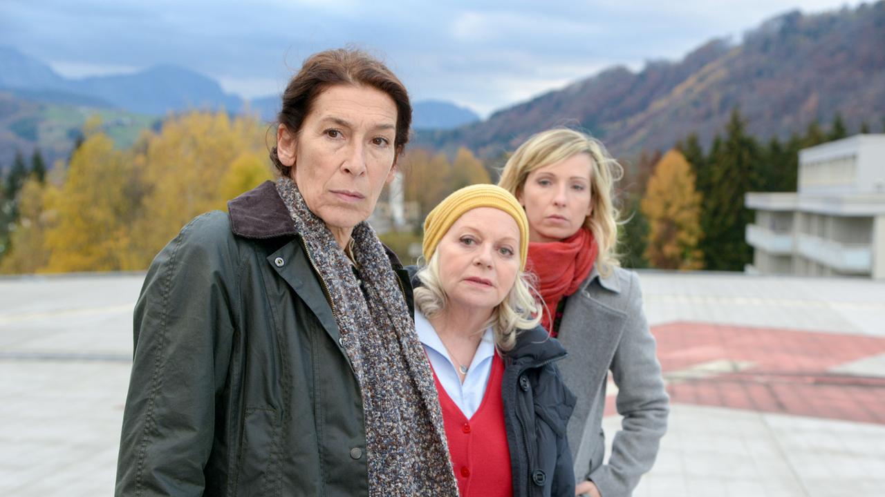"Vier Frauen und ein Todesfall: Wahnwitz": Adele Neuhauser (Julie), Brigitte Kren (Maria), Martina Poel (Sabine)
