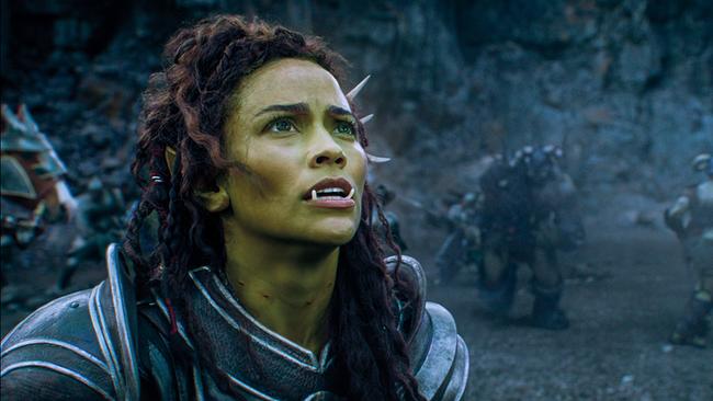 © ORF/Universal Im Bild: Paula Patton (Garona Halforcen).