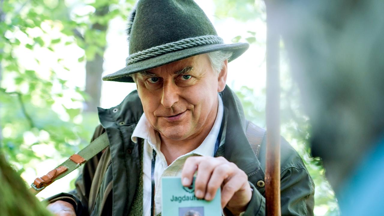 "Weber & Breitfuß – Im Wald": Johannes Silberschneider (Jäger)