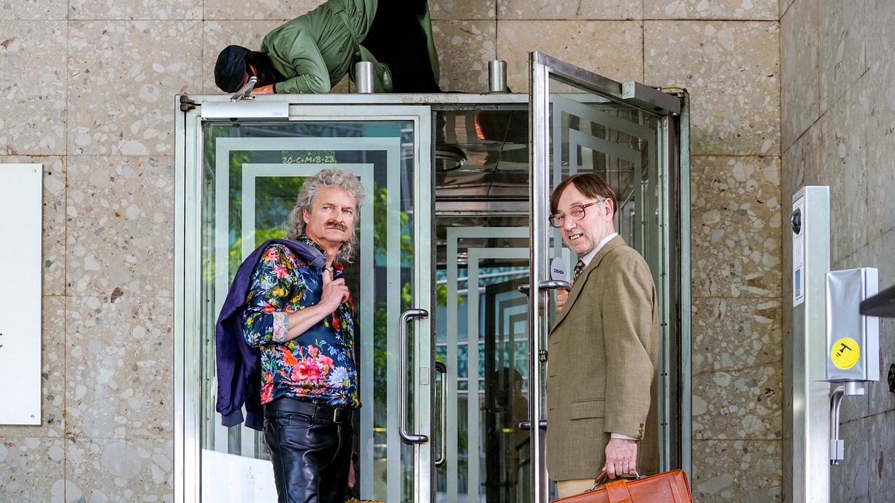 "Weber & Breitfuß – In der Politik": Alfred Dorfer (Weber), Roland Düringer (Breitfuß)
