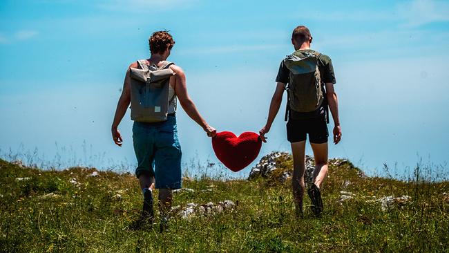 "Willst Du mit mir gehen?": Single Christopher und Kandidat Franz sind schon ein Herz und eine Seele.
