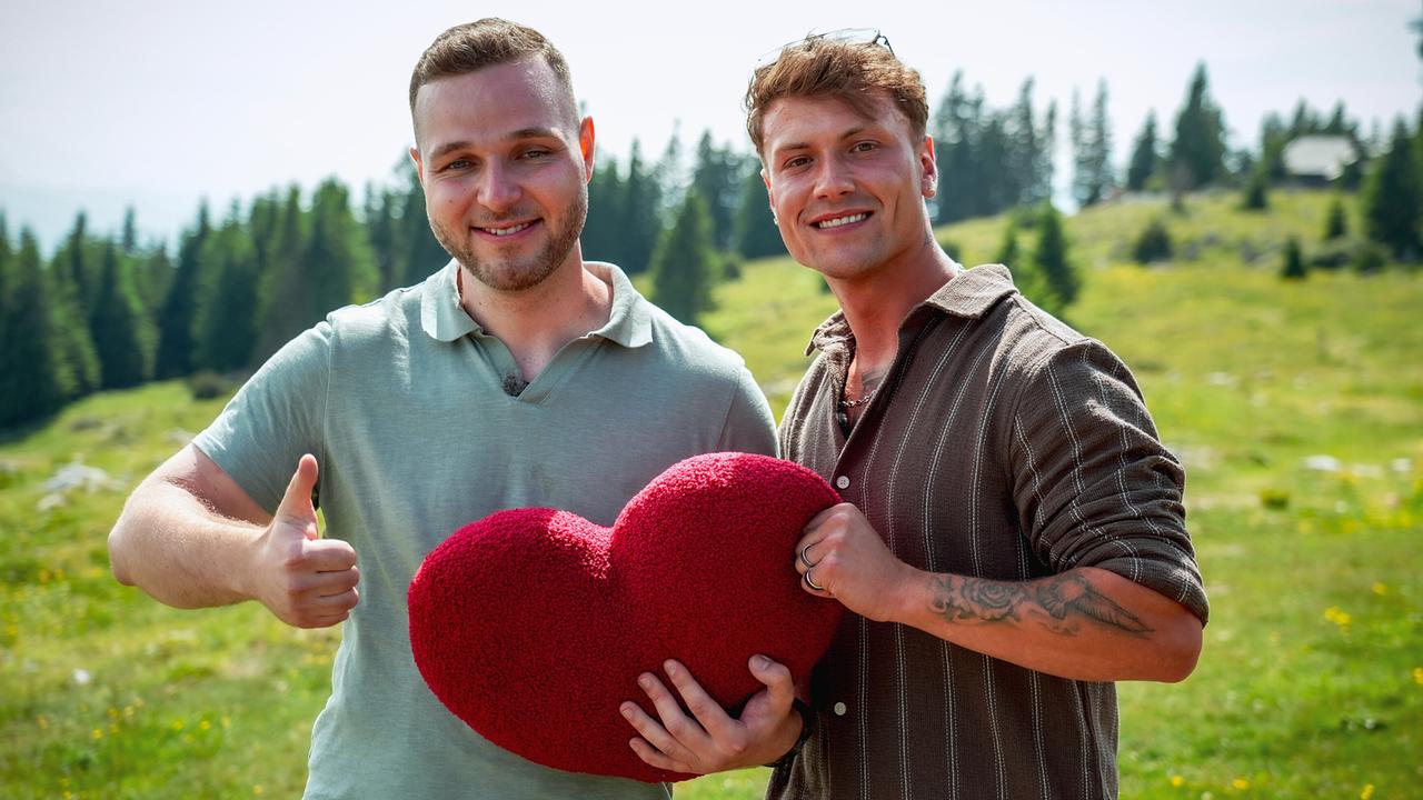 "Willst Du mit mir gehen?" am 31.10.2025: Die Kandidaten Lukas und Philipp rittern um das Herz von Single Annalisa.