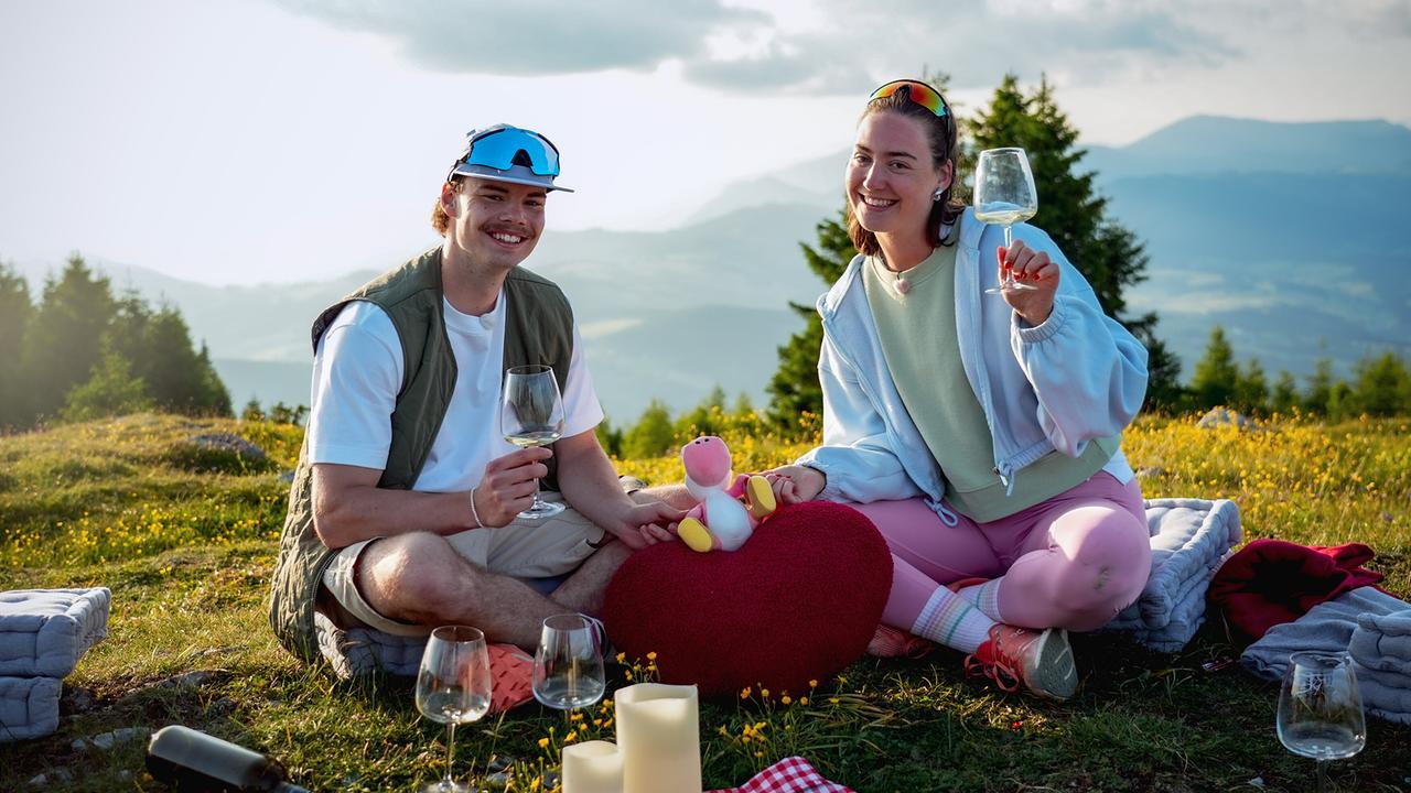 "Willst Du mit mir gehen?" am 31.10.2025: Kandidat Christoph und Single Annalisa warten auf den Sonnenuntergang