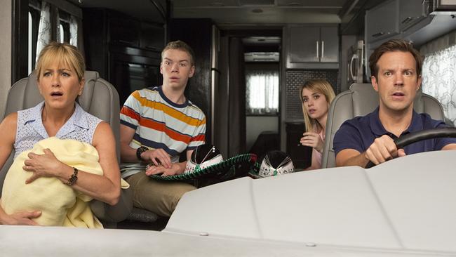 Jennifer Aniston (Rose O'Reilly), Will Poulter (Kenny Rossmore), Emma Roberts (Casey Mathis), Jason Sudeikis (David Clark)