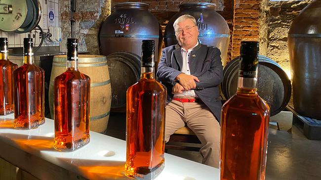Hans-Werner Schlichte, Firmeninhaber der Destillerie Bauer