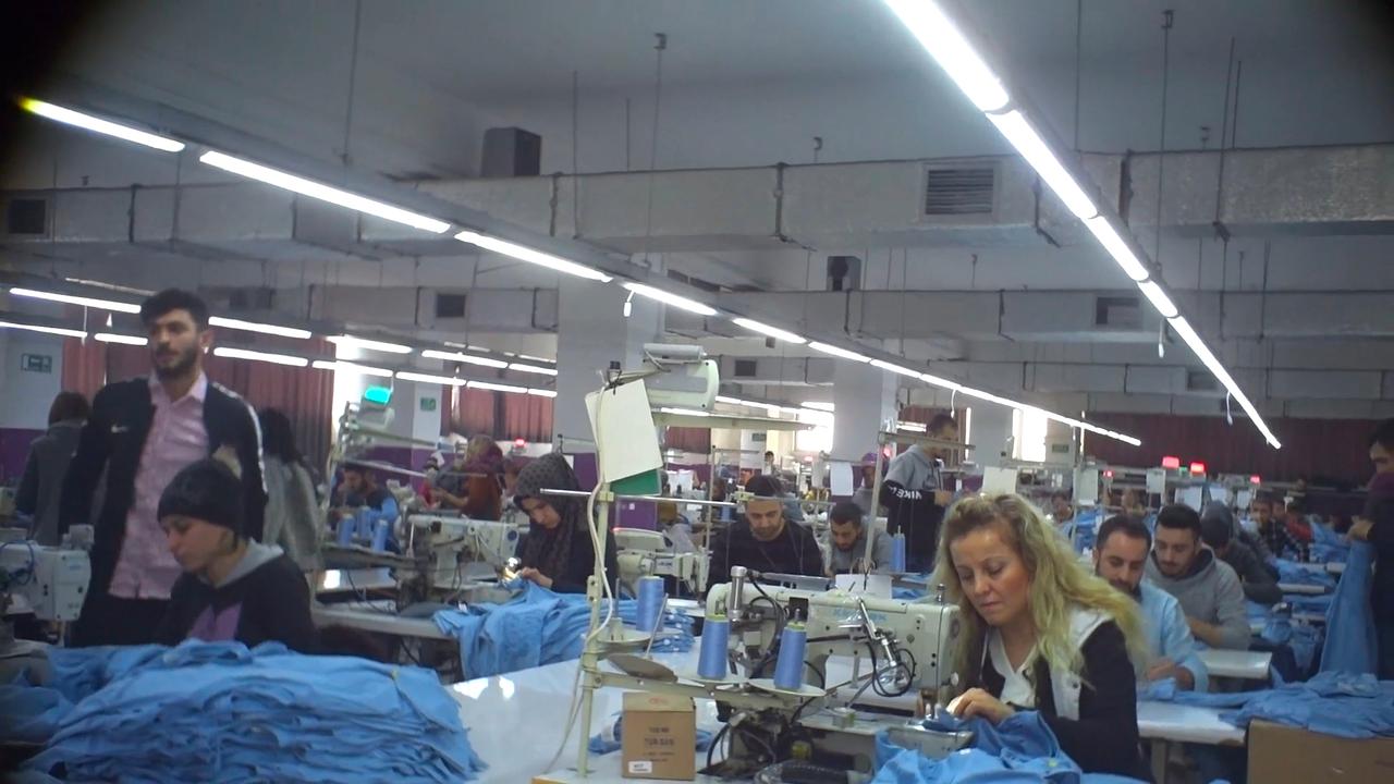 In der Textilindustrie im britischen Leicester herrschen teilweise Arbeitsbedingungen wie in Entwicklungsstaaten.