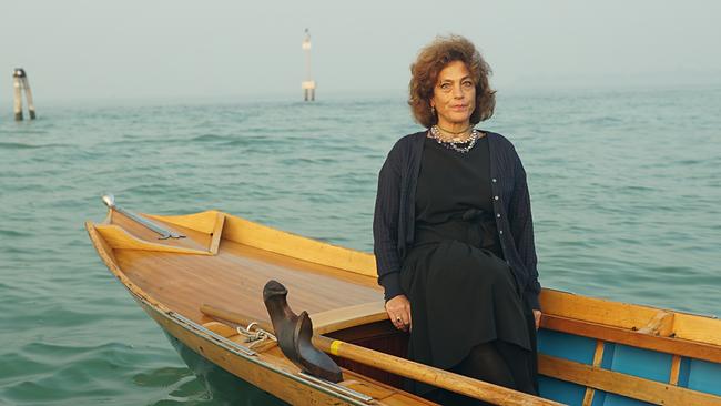 Die Society-Lady und Umweltaktivistin Jane da Mosto kämpft gegen die Kreuzfahrtschiffe in der Lagune von Venedig