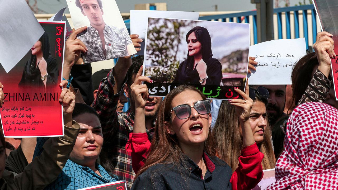 Protestkundgebung nach dem Tod einer 22 jährigen Frau