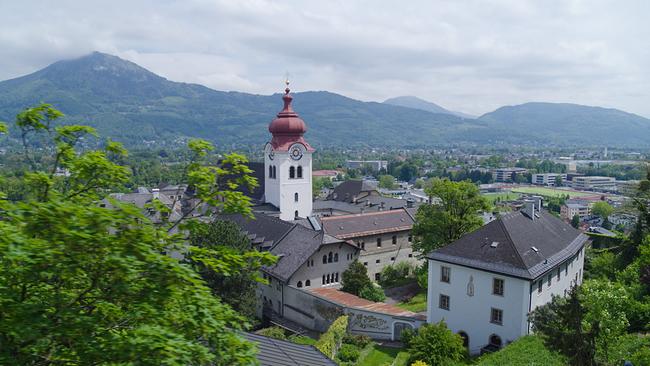 Blick auf das Stift Nonnberg in Salzburg. 